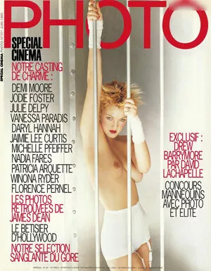 Drew Barrymore / DrewBarrymore nude photo #0084