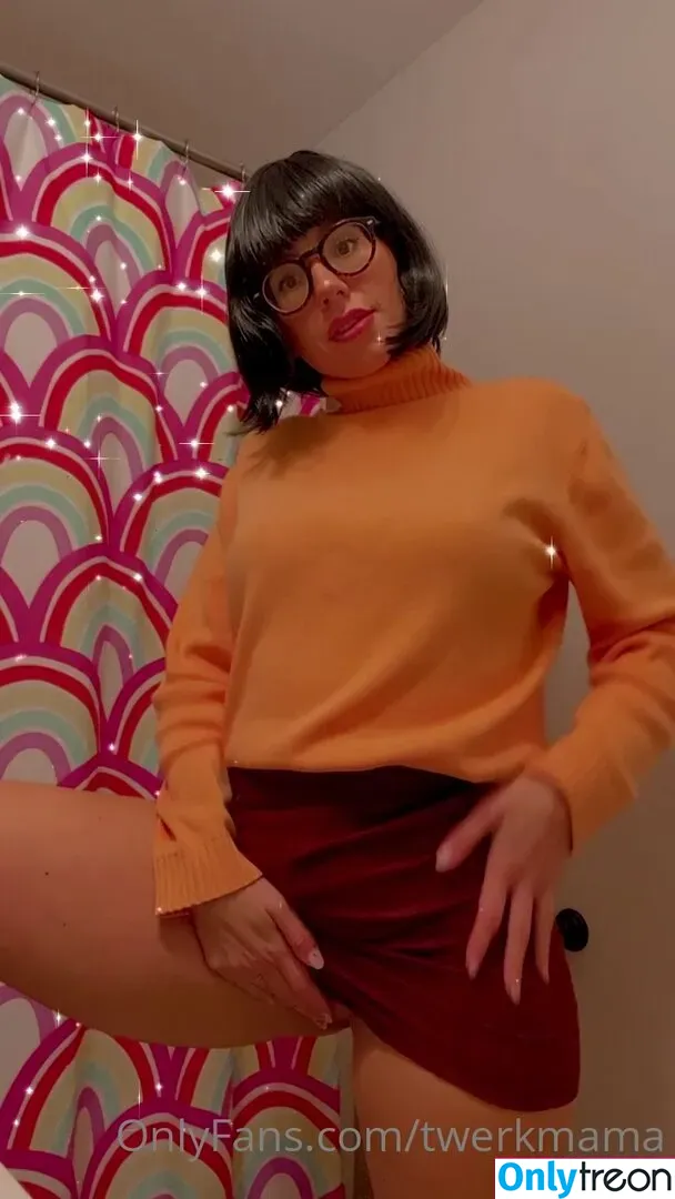 drinkthejuiceshelby nude photo #0030 (Twerk Mama / twerkmamafree)