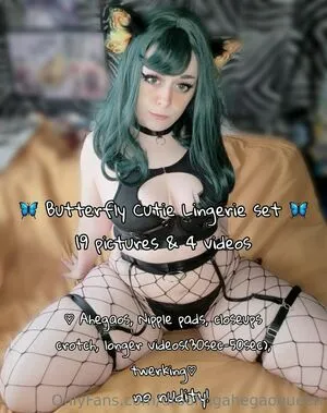 DroolingAhegaoQueen / Mytivation Cosplay nude photo #0101