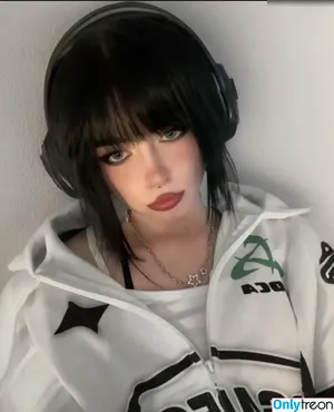 Drowsylio nude photo #0005