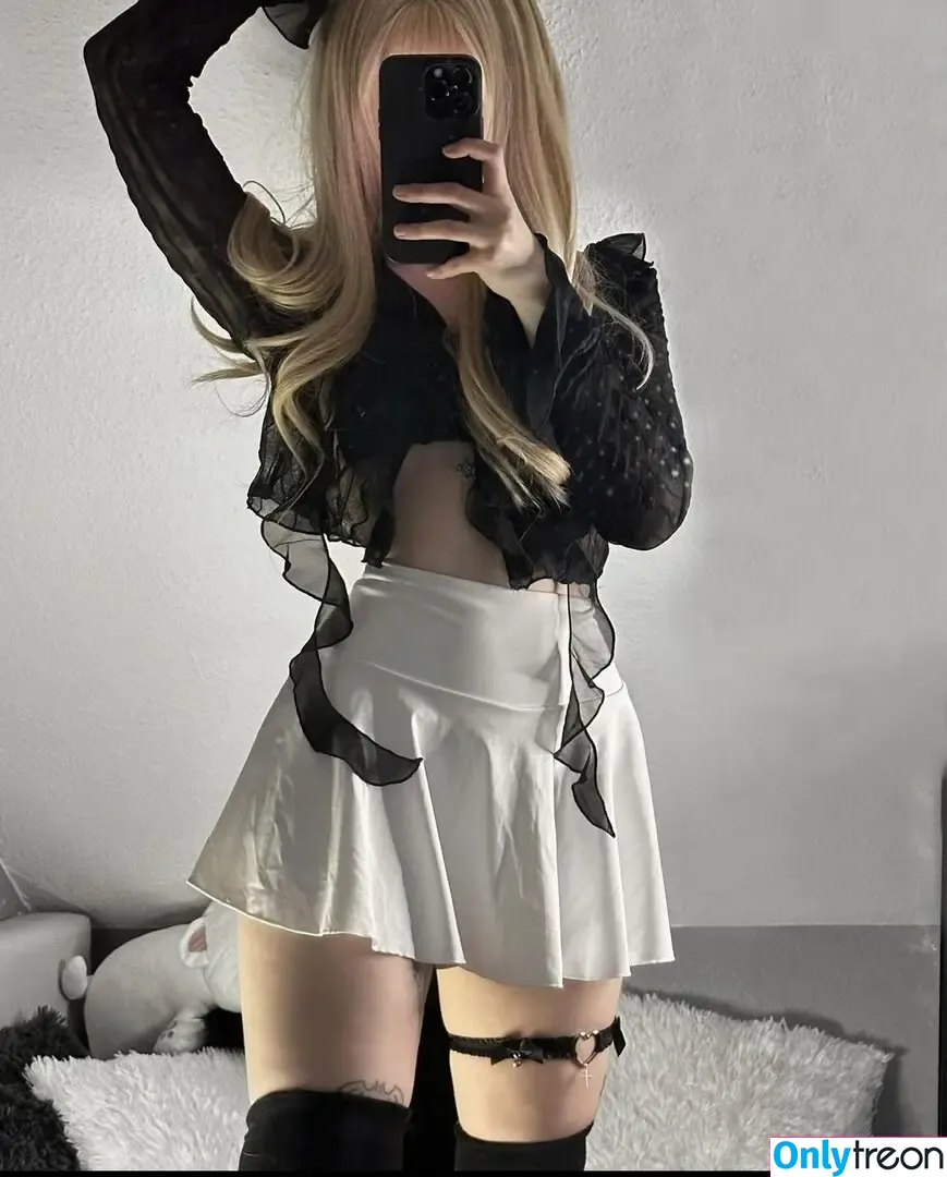Drowsylio nude photo #0007 (Drowsylio)