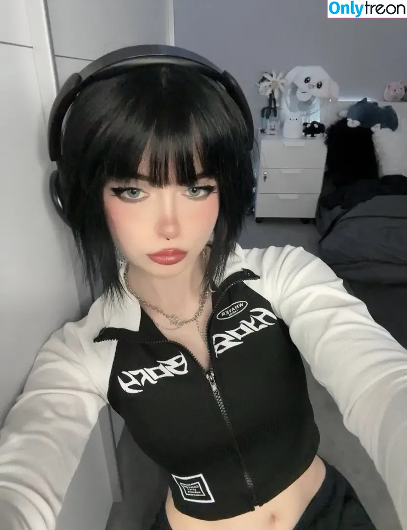 Drowsylio nude photo #0015 (Drowsylio)