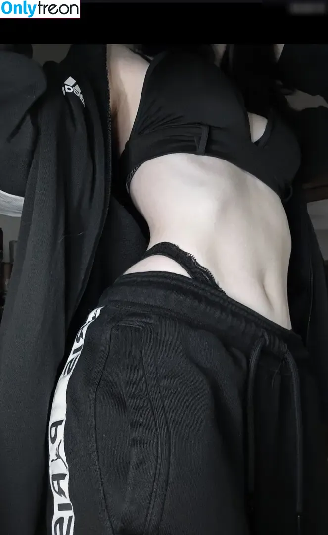 Drowsylio nude photo #0047 (Drowsylio)