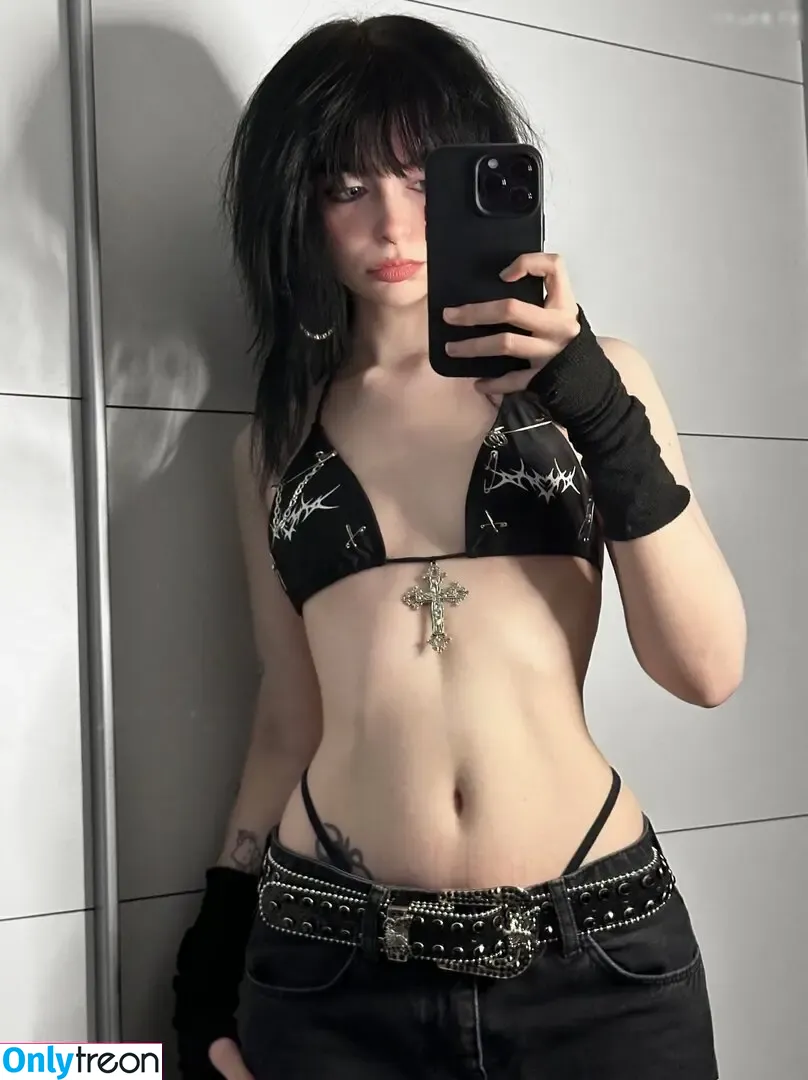 Drowsylio nude photo #0066 (Drowsylio)