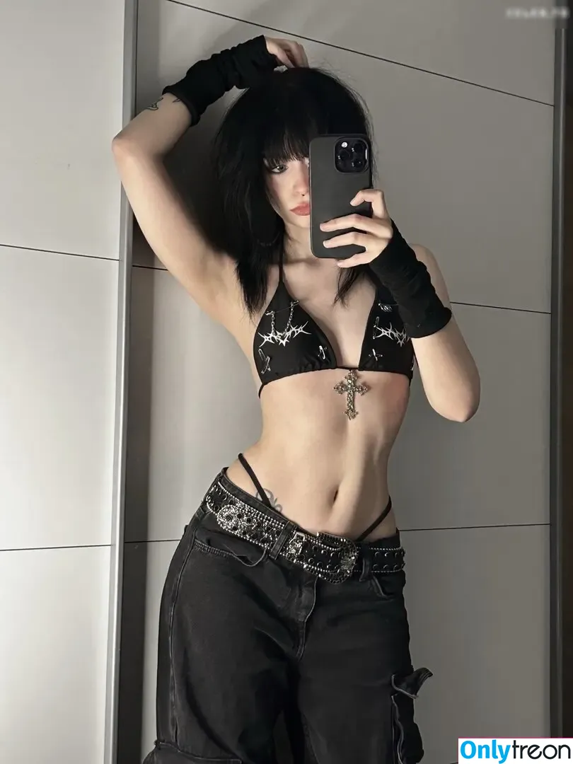 Drowsylio nude photo #0068 (Drowsylio)