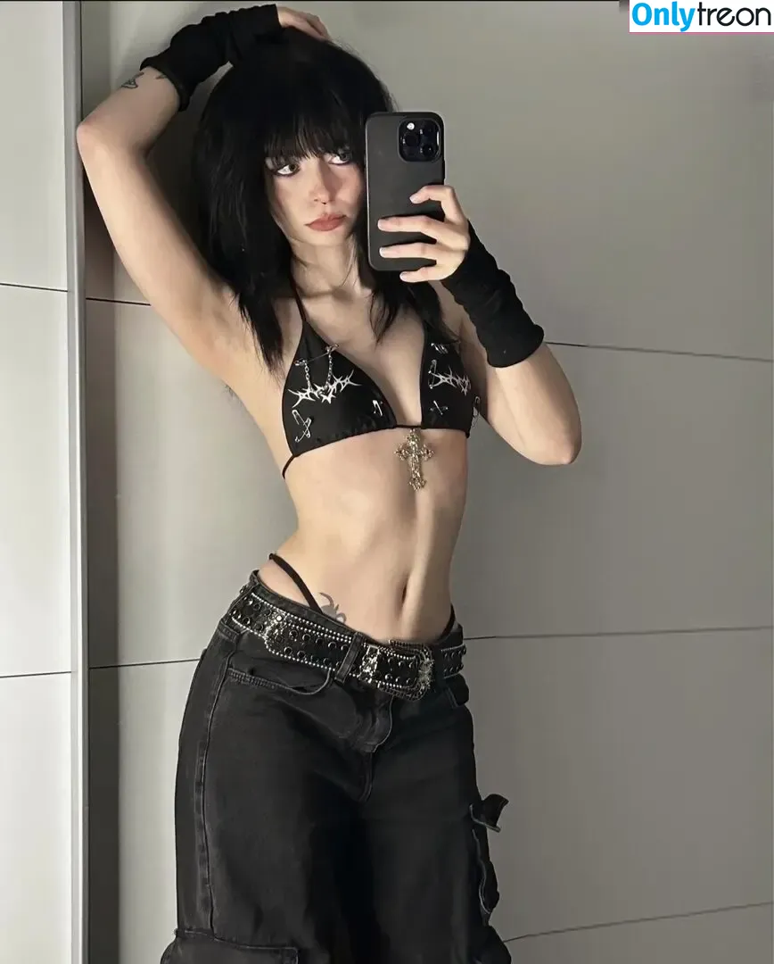 Drowsylio nude photo #0069 (Drowsylio)