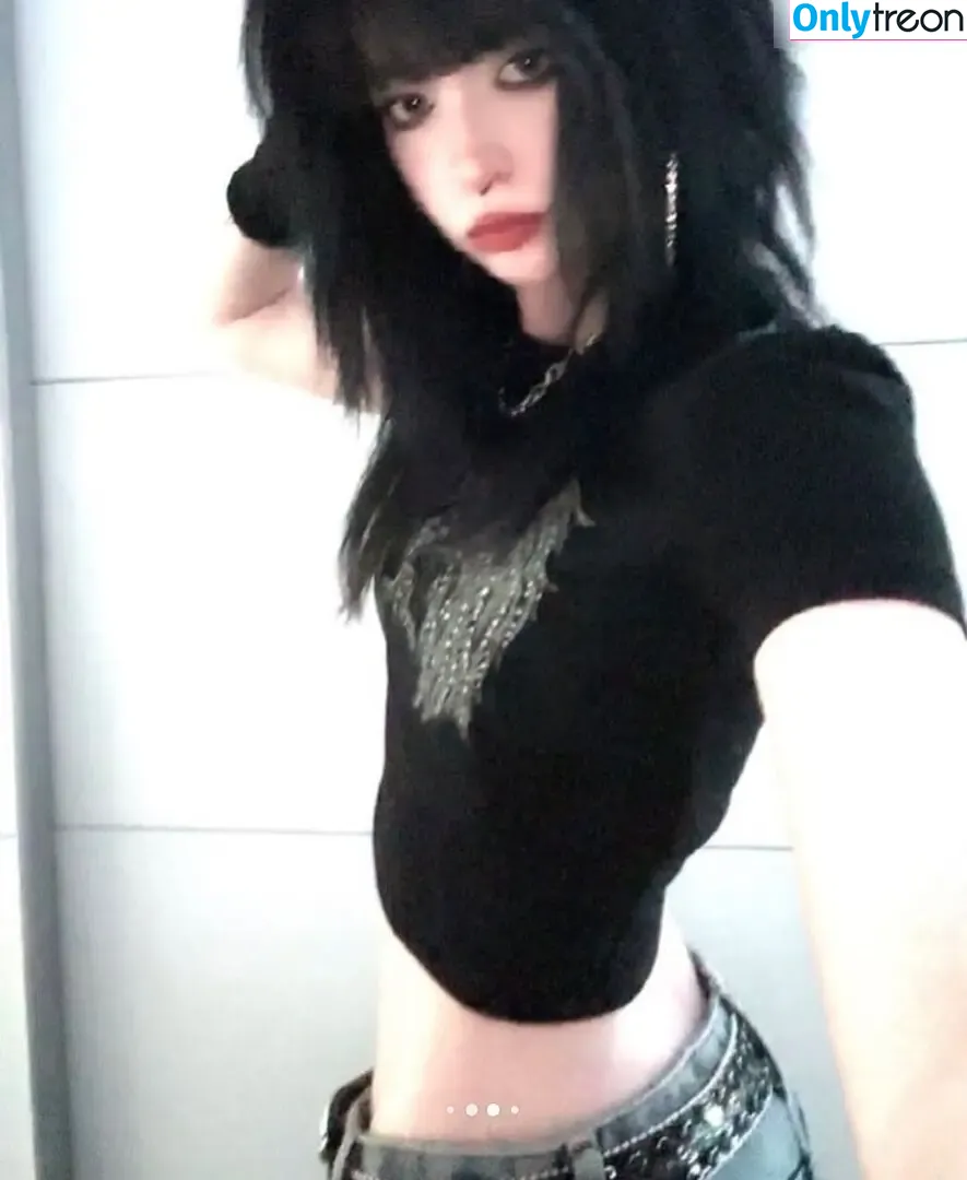 Drowsylio nude photo #0078 (Drowsylio)