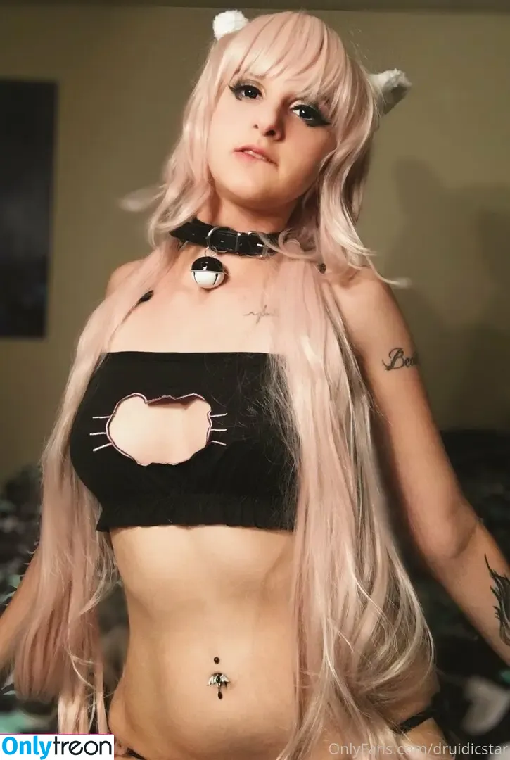 druidicstar nude photo #0036 (druidicstar)