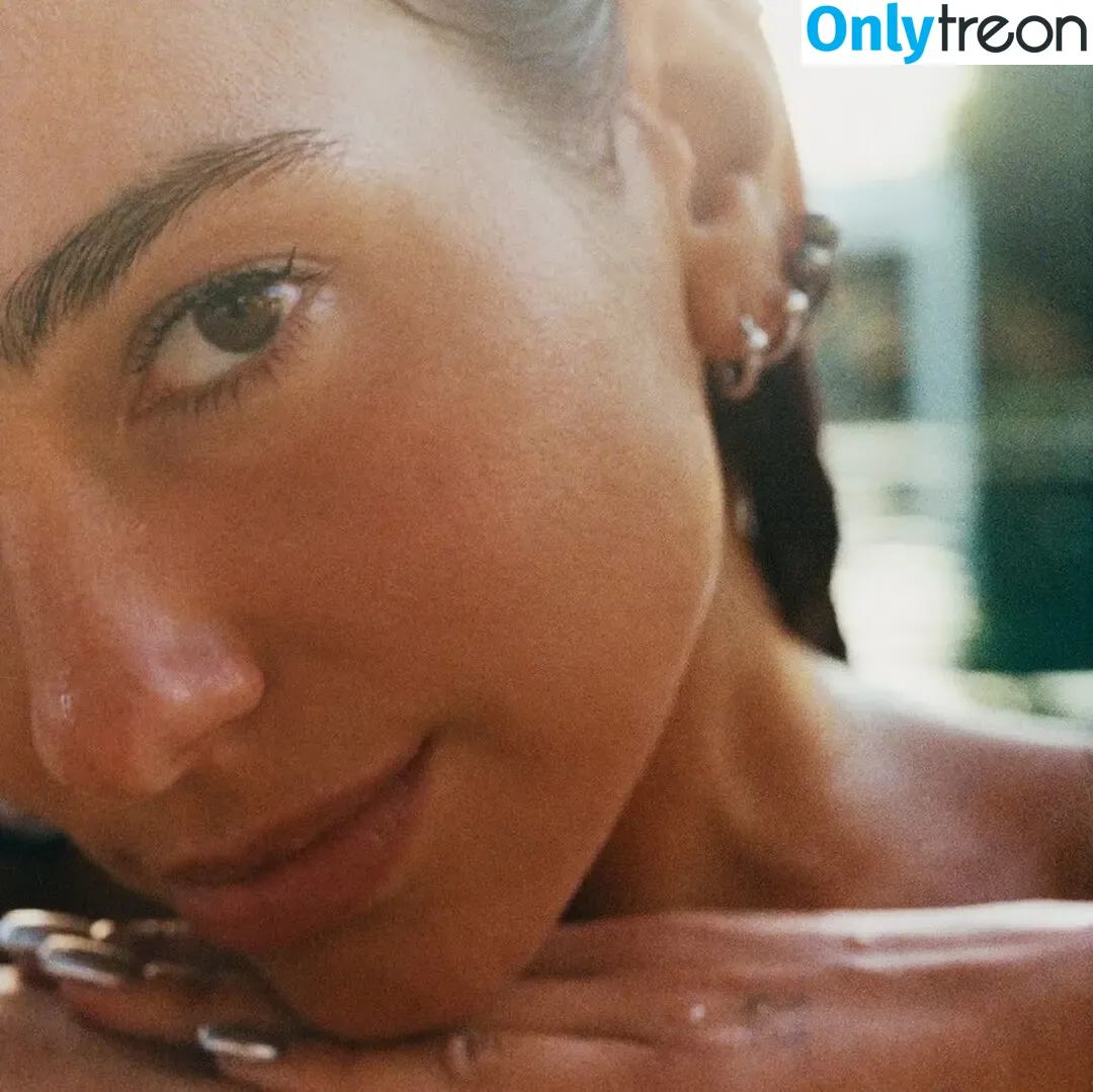 Dua Lipa голая photo #8943 (dua_lipa / dualipa)