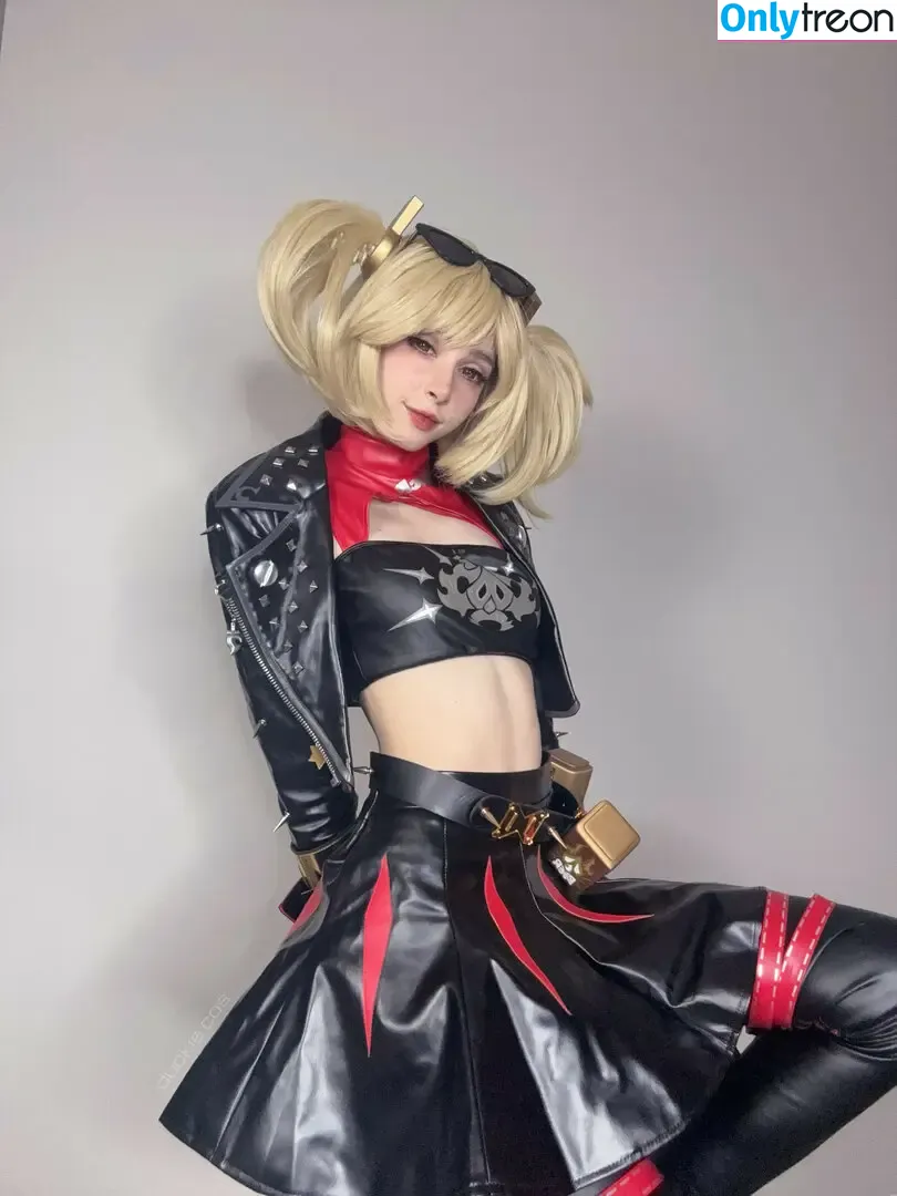 Duckie.Cos nude photo #0493 (Lexi / darlingducky / duckie_cos)