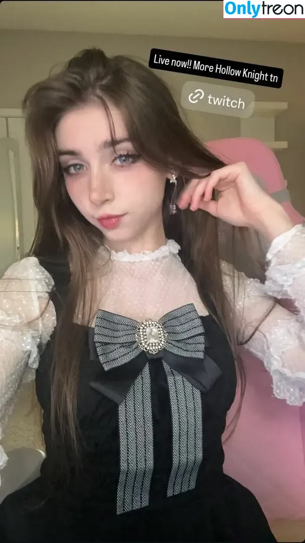 Duckie.Cos nude photo #0499 (Lexi / darlingducky / duckie_cos)