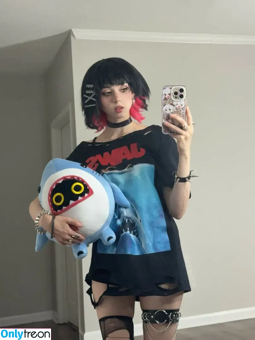 Duckie.Cos nude photo #0503 (Lexi / darlingducky / duckie_cos)