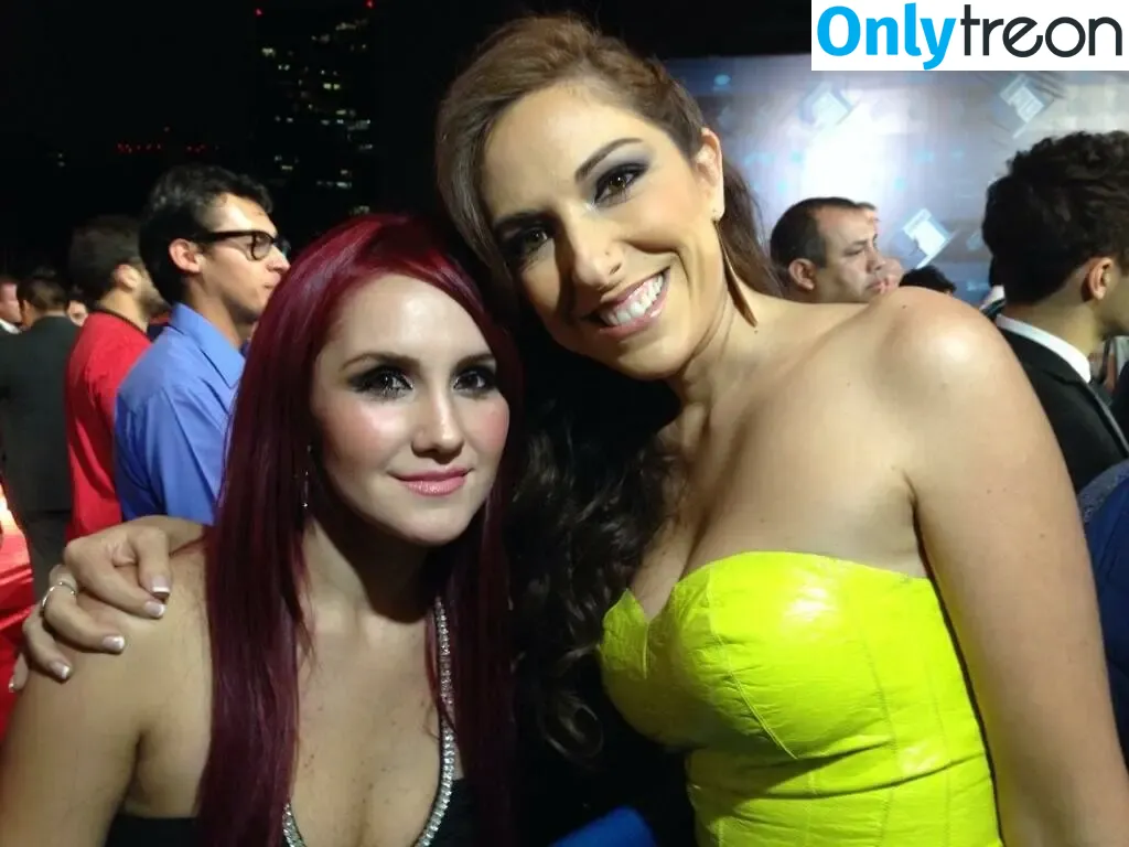 Dulce Maria голая photo #0994 (dulcemar19 / dulcemaria)