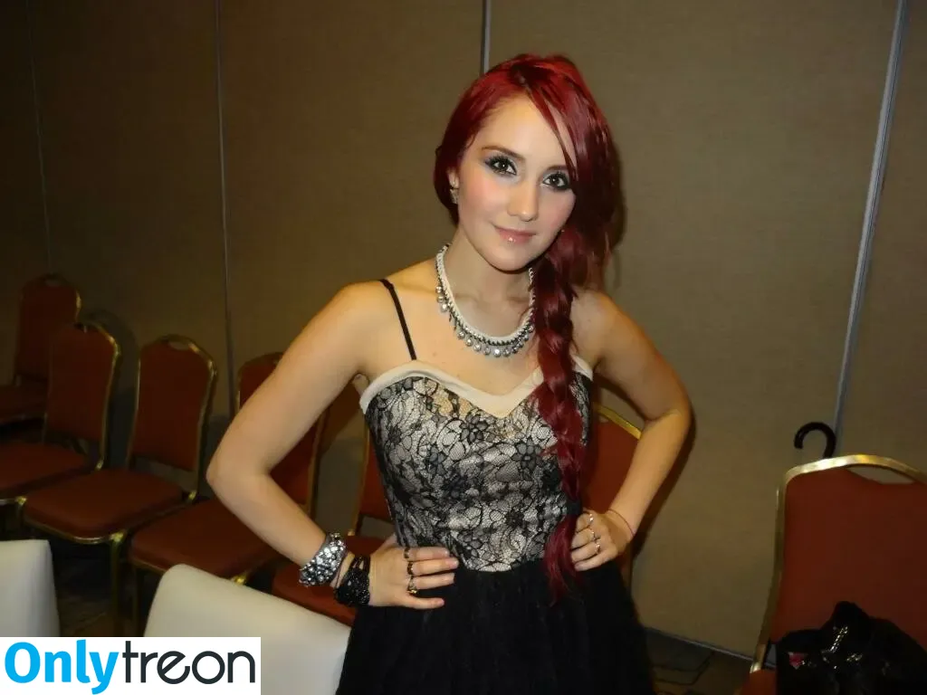 Dulce Maria голая photo #1021 (dulcemar19 / dulcemaria)