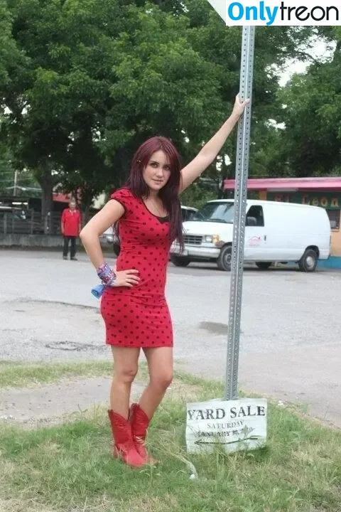 Dulce Maria nude photo #1033 (dulcemar19 / dulcemaria)