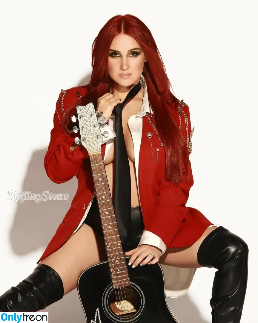 Dulce Maria nude photo #1174 (dulcemar19 / dulcemaria)