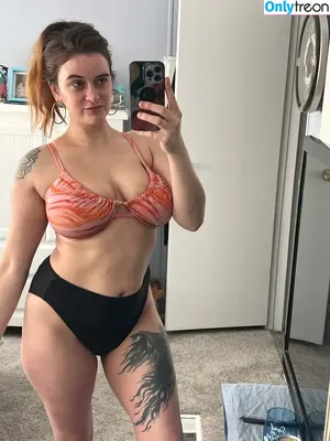  nude photo #0004