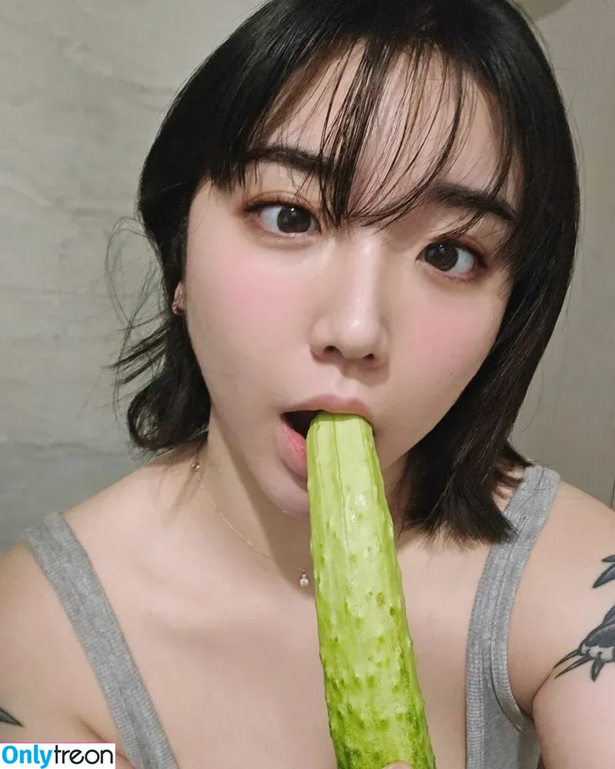 e_chi_h nude photo #0085 (e_chi_h.official / 이치)