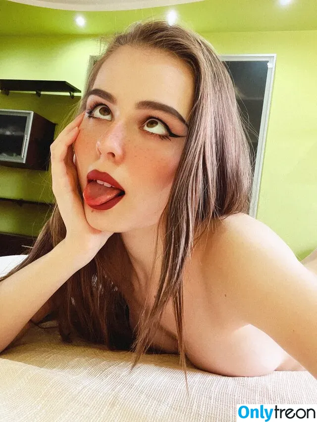 E_katn nude photo #0018 (ttv.e_katn)