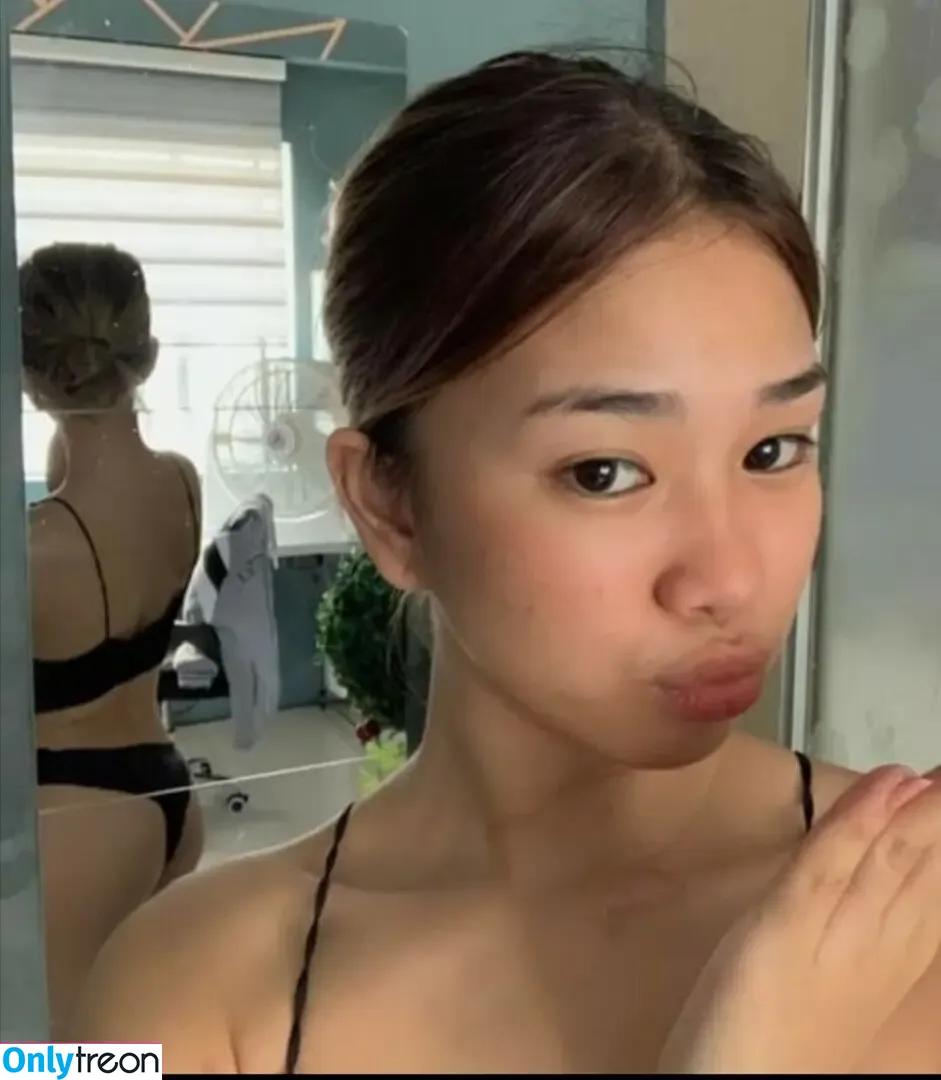 Earlchrisellakatestaana nude photo #0021 ( / Earl.chrisella / Earl.chrizella / Earlchrisellakate)