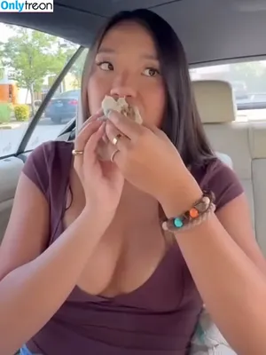 eatingalonediaries / khaleesi420eats nude photo #0033