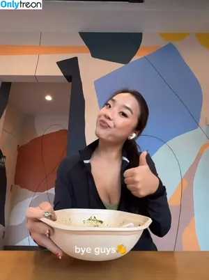 eatingalonediaries / khaleesi420eats nude photo #0111