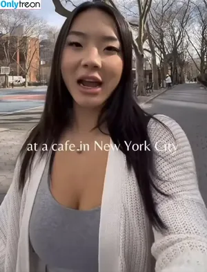 eatingalonediaries / khaleesi420eats nude photo #0115
