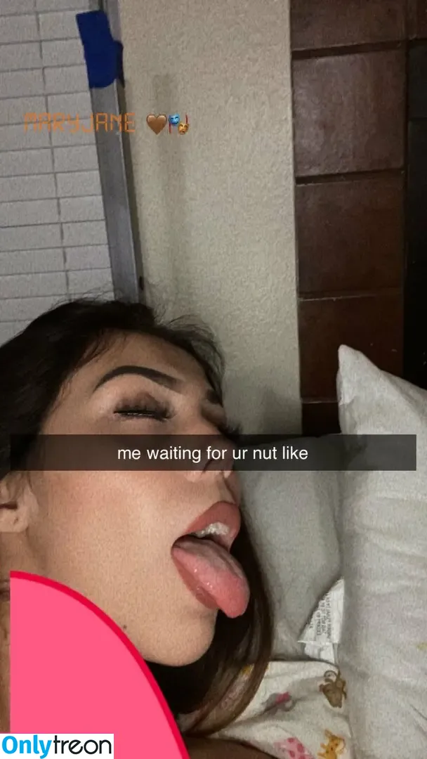 eatmjsbombpussc nude photo #0019 (meeciemae)
