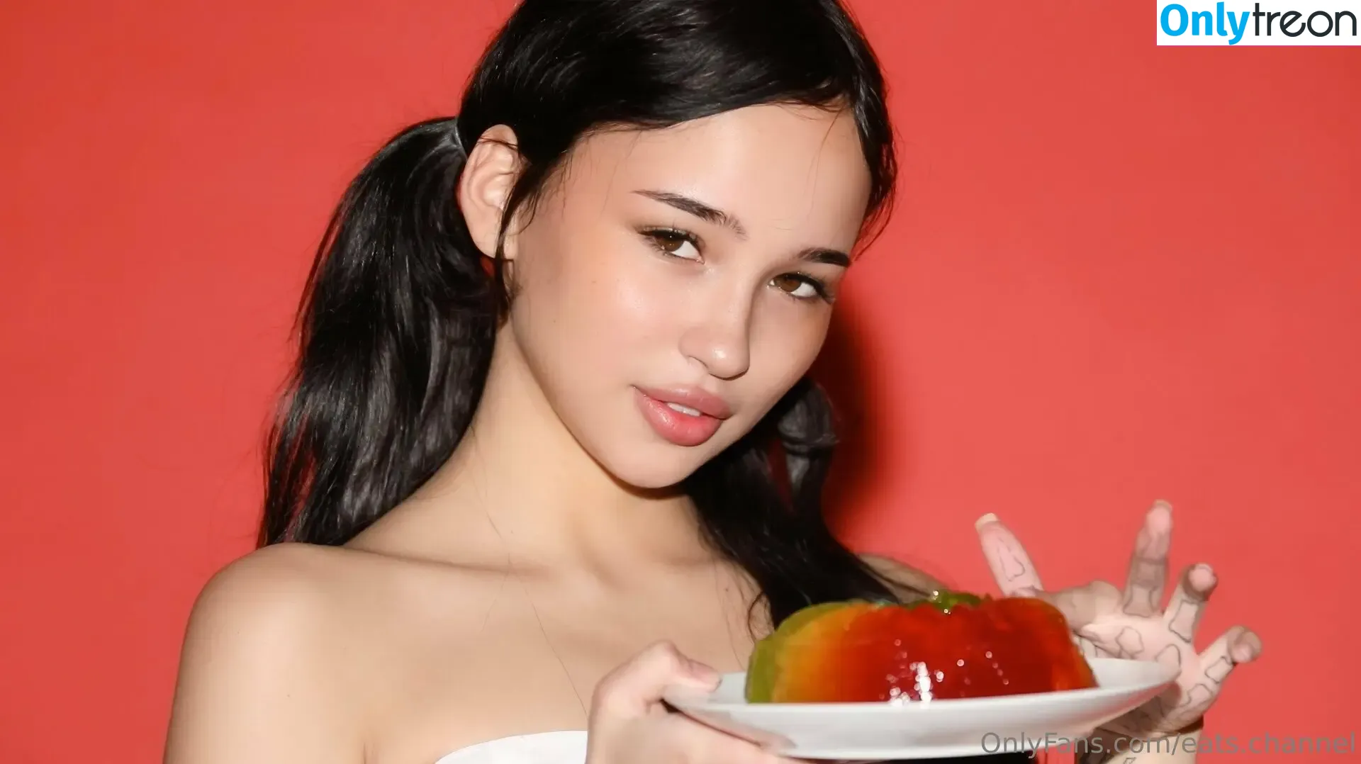 Eats Channel nude photo #0021 (eats.channel / eats.channel2)