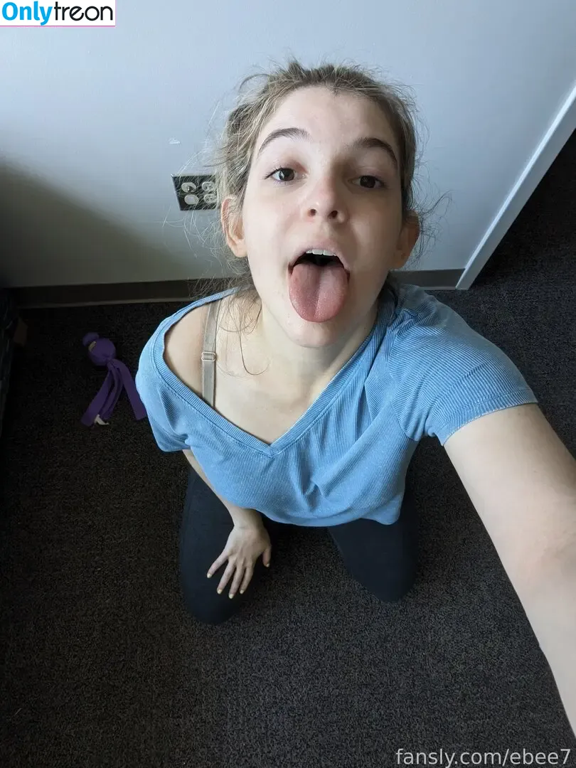 Ebee7 голая photo #0079 (Cute Kinky F18 / ebee07)