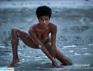 Ebonee Davis / eboneedavis nude photo #0165