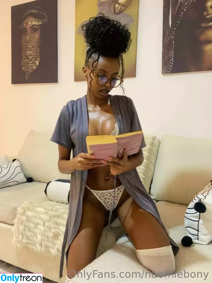 ebonynaomii nude photo #0008 (ebonynaomi_)