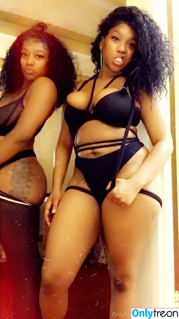 ebonyyfree nude photo #0001 (ebony.riley)