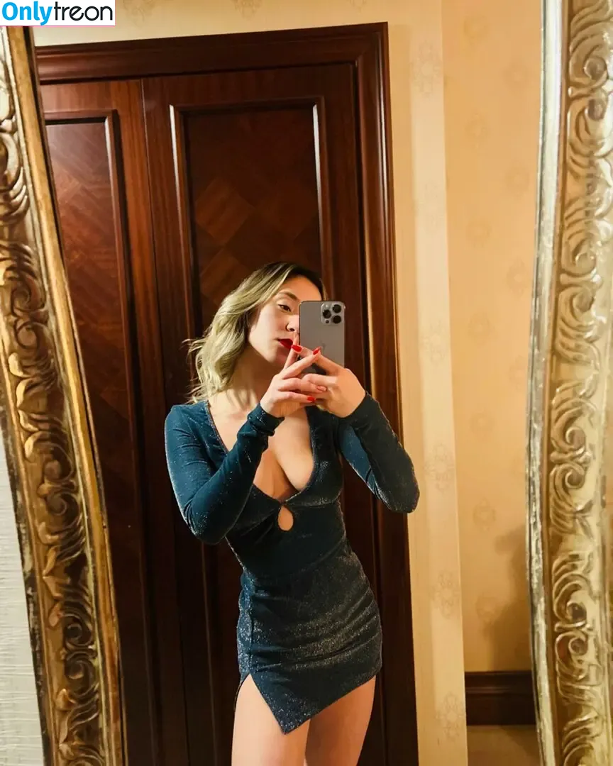 Ebrukzlyr голая photo #0003 (Ebrukzlyr)