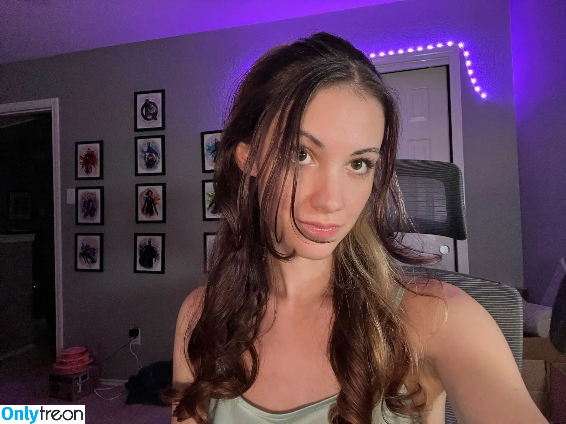 Echochlo nude photo #0112 (Echochlo)