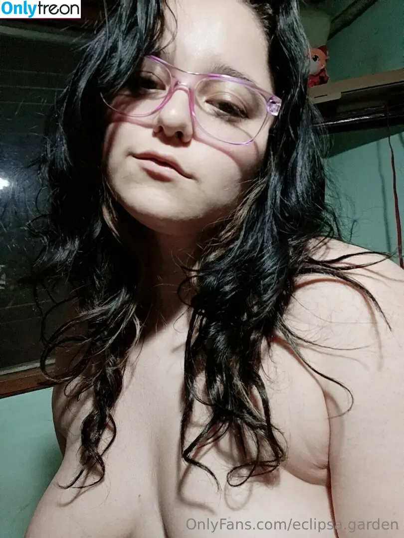 eclipsa.garden nude photo #0137 (eclipsa_gardens)