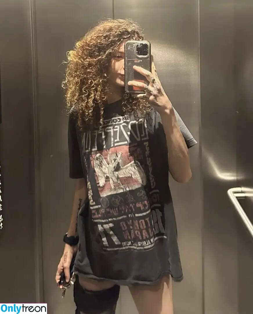 Eden Ayalon nude photo #0241 (edenayalon__ / sugarhot_bunny)