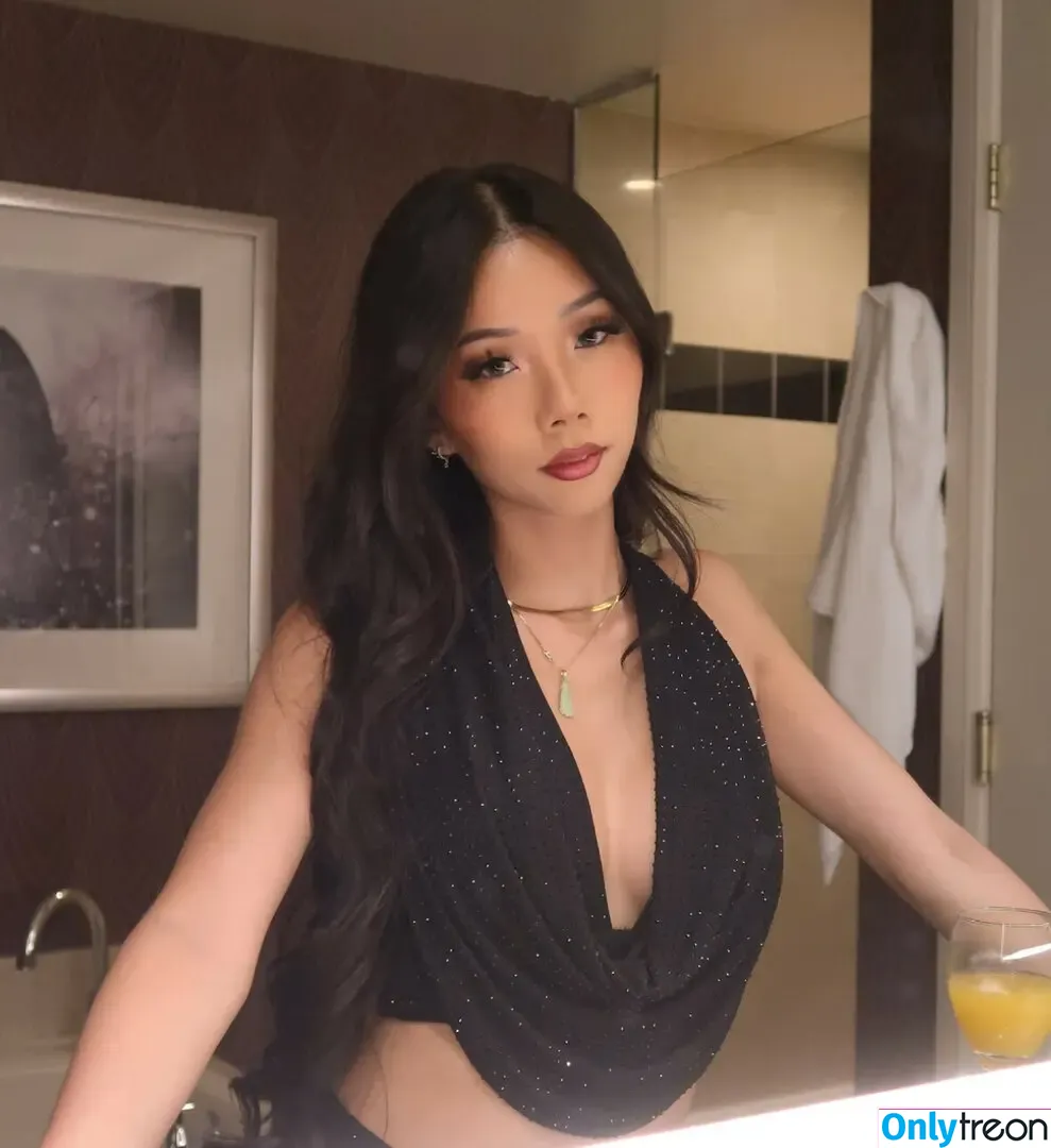 Eden Luong nude photo #0269 (edenmluong)
