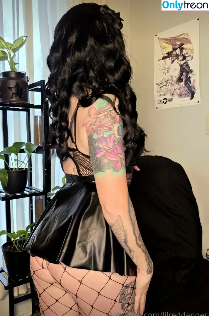 Eden Rose nude photo #0023 (LilRed Danger / lilreddanger / lilreddanger89 / tsEdenRose)