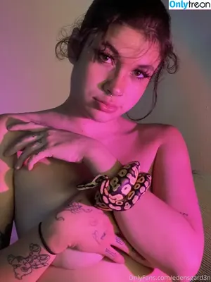 Edensgard3n / diabeticoochie / sativashortie фото голая #0415
