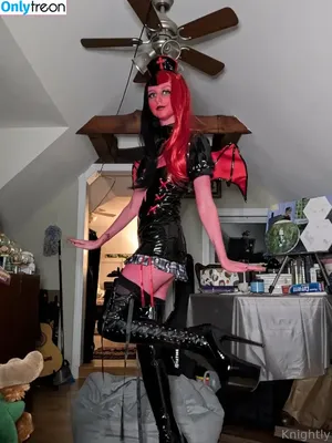 edgykittykat / Knightly / The_Waaa / edgy.kitty nude photo #0003