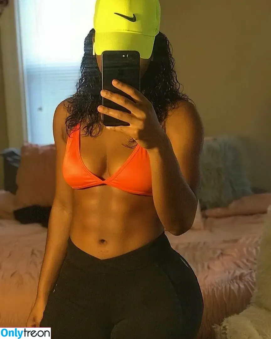 Edwina Wehjla nude photo #0023 (iam_edwina_wehjla)