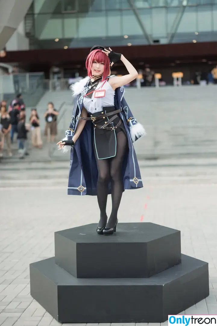 eeelyeee голая photo #0994 (Ely Cosplay / Ely_eee)