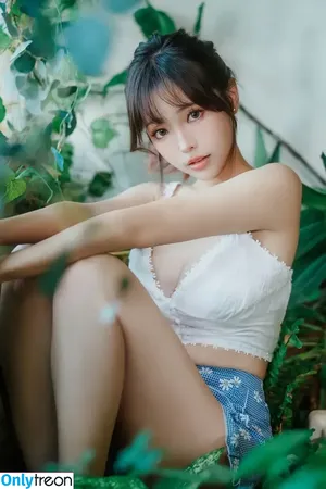 eeelyeee / Ely Cosplay / Ely_eee nude photo #1424