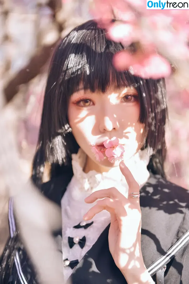 eeelyeee nude photo #1243 (Ely Cosplay / Ely_eee)