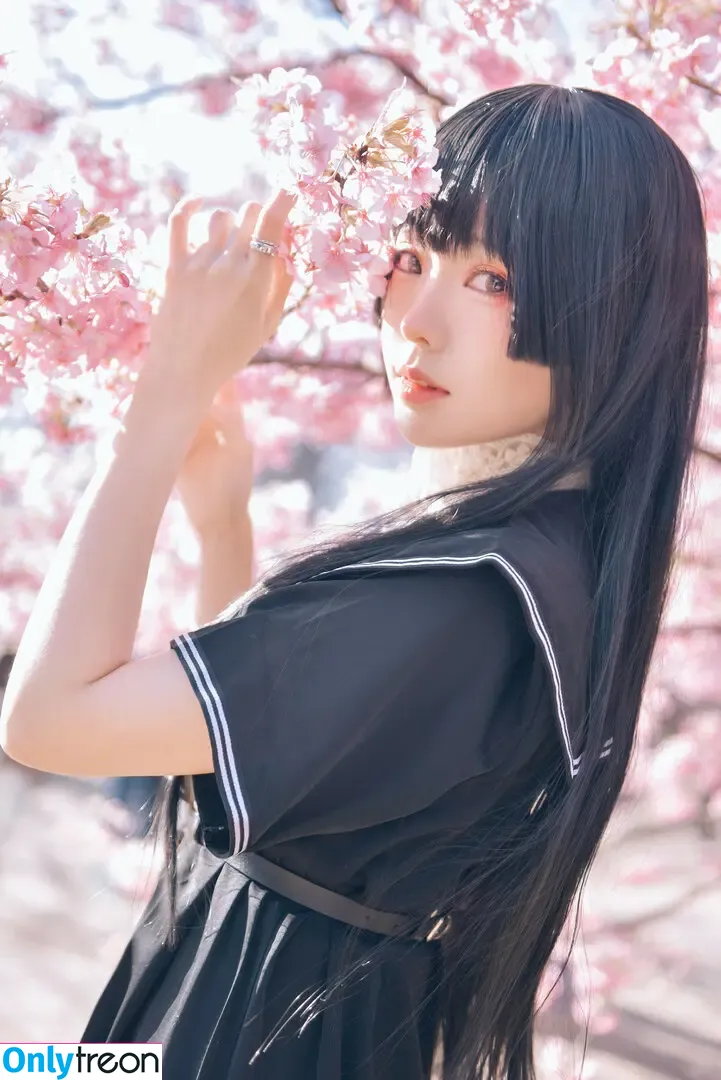 eeelyeee nude photo #1269 (Ely Cosplay / Ely_eee)