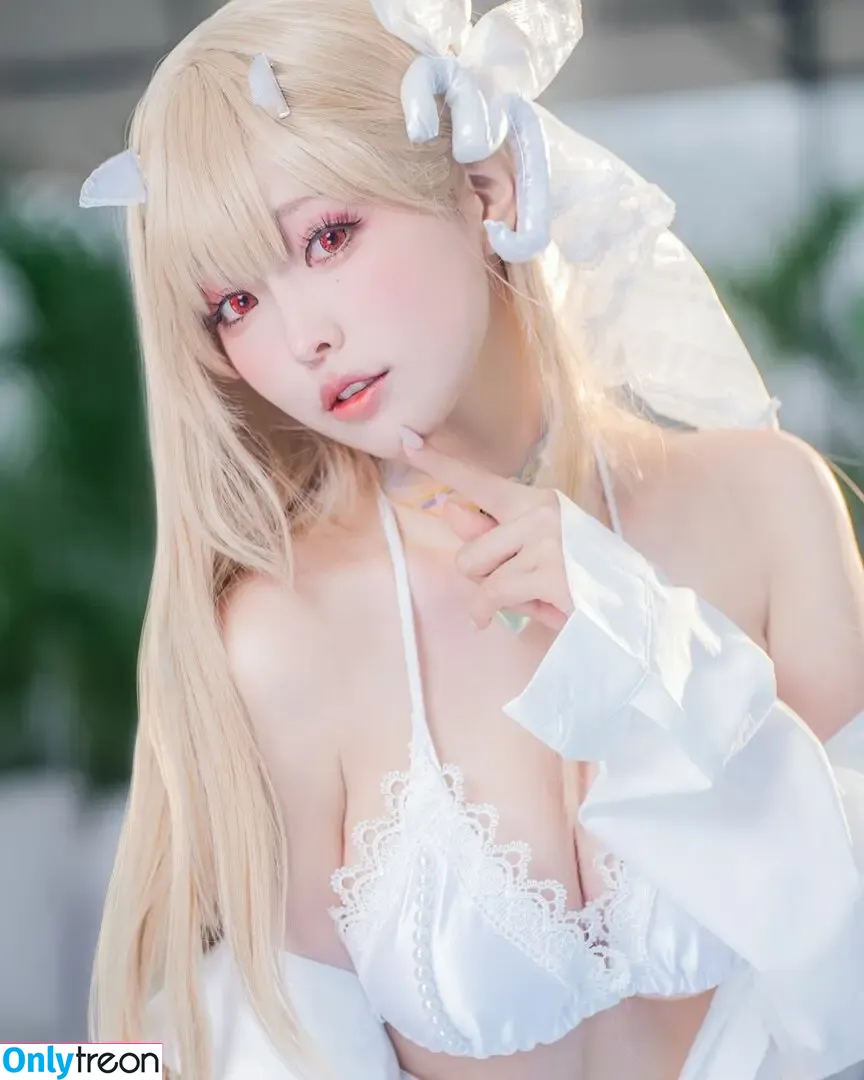 eeelyeee nude photo #1298 (Ely Cosplay / Ely_eee)