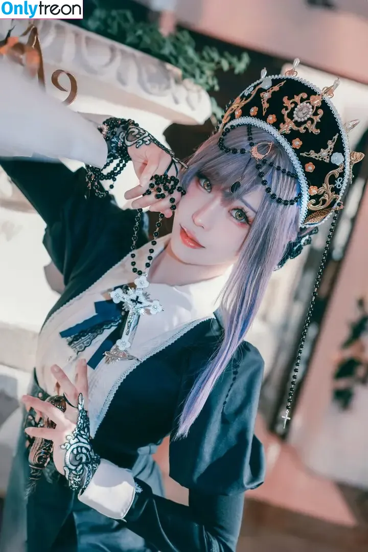 eeelyeee голая photo #1324 (Ely Cosplay / Ely_eee)
