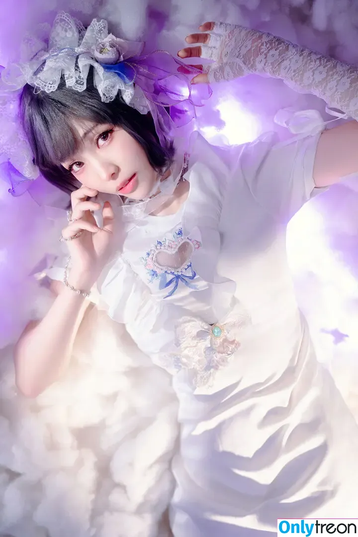 eeelyeee голая photo #1342 (Ely Cosplay / Ely_eee)