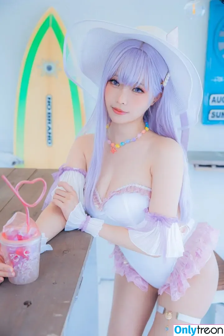 eeelyeee nude photo #1383 (Ely Cosplay / Ely_eee)